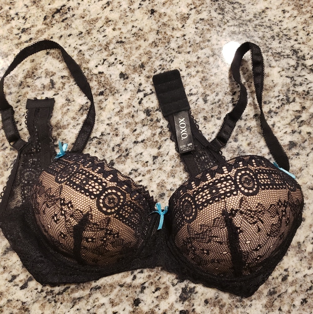 Black lace bra